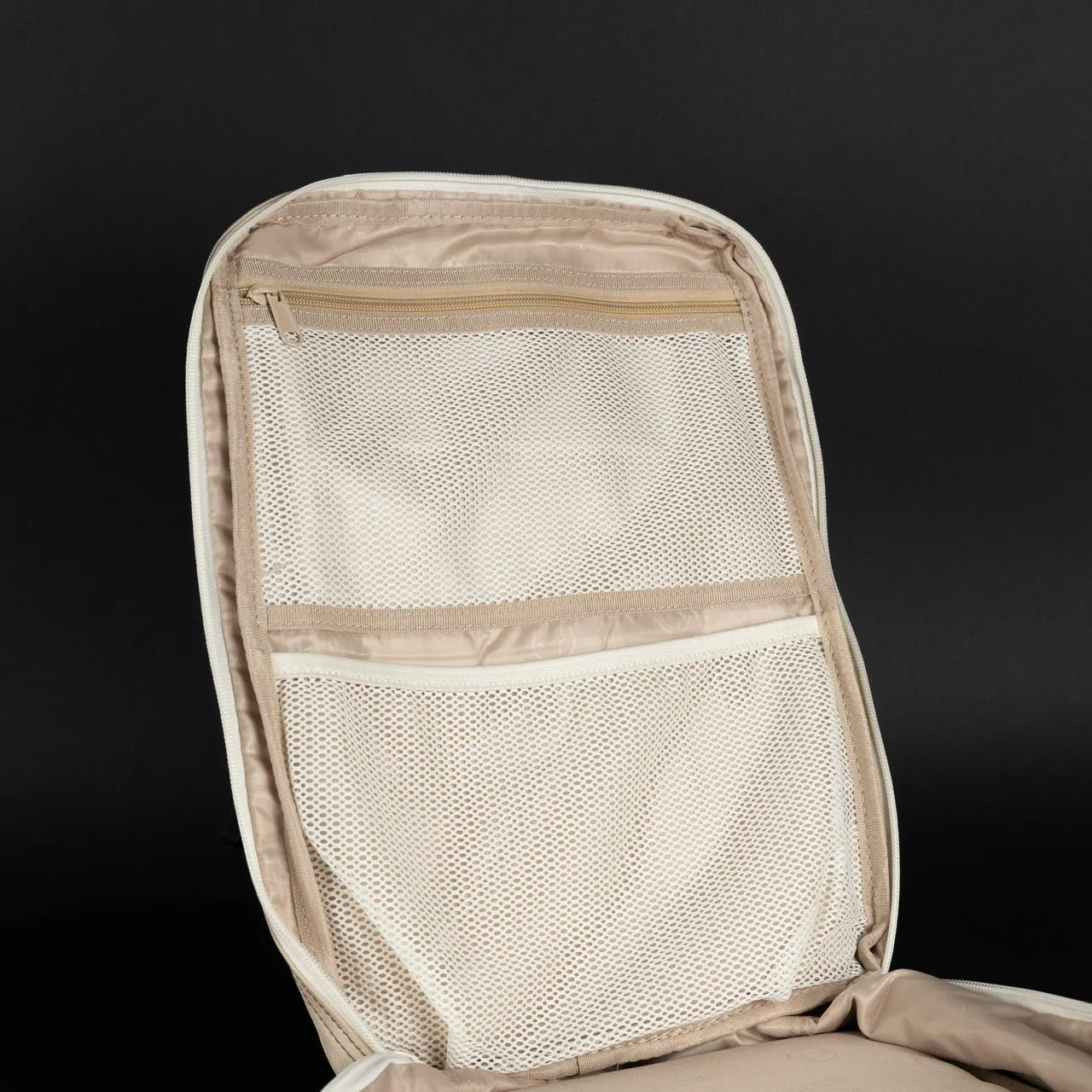 35L Backpack Cashew