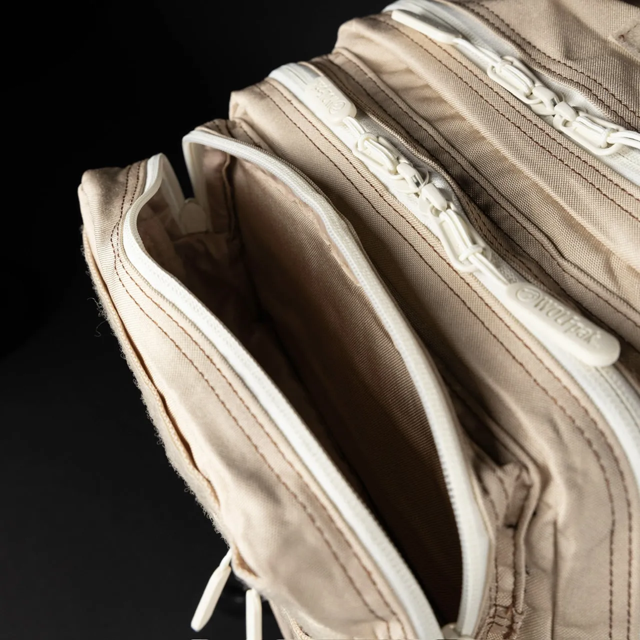 35L Backpack Cashew