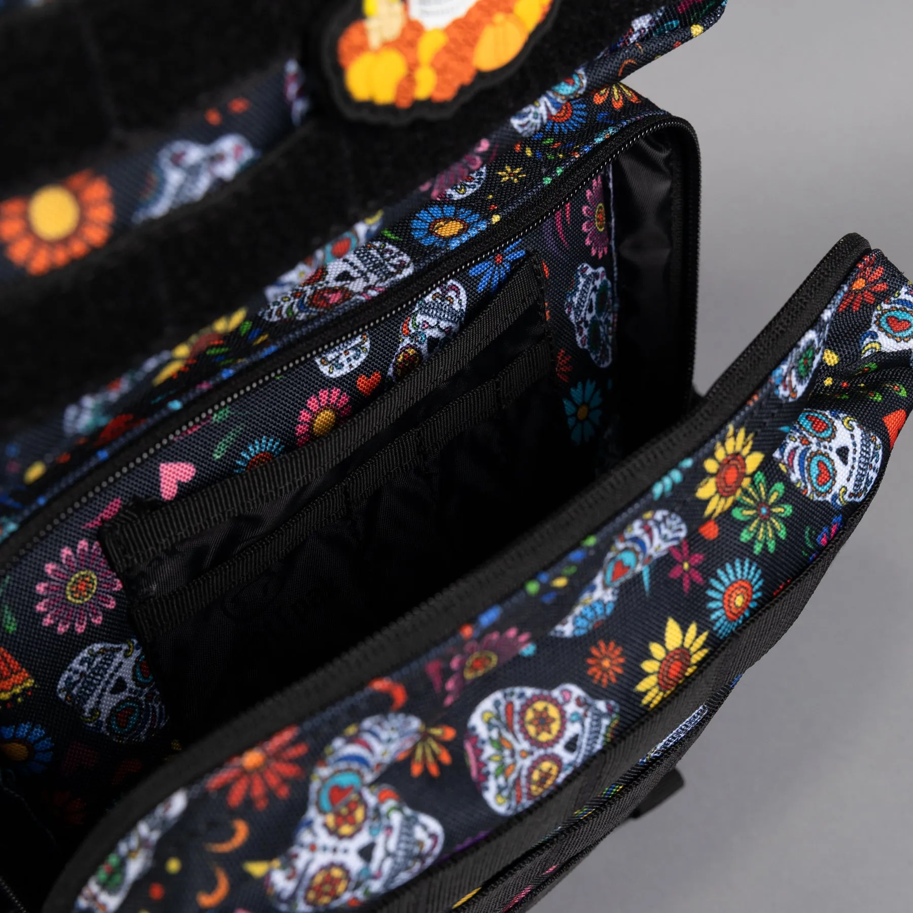35L Backpack Day Of The Dead "Día de Muertos"
