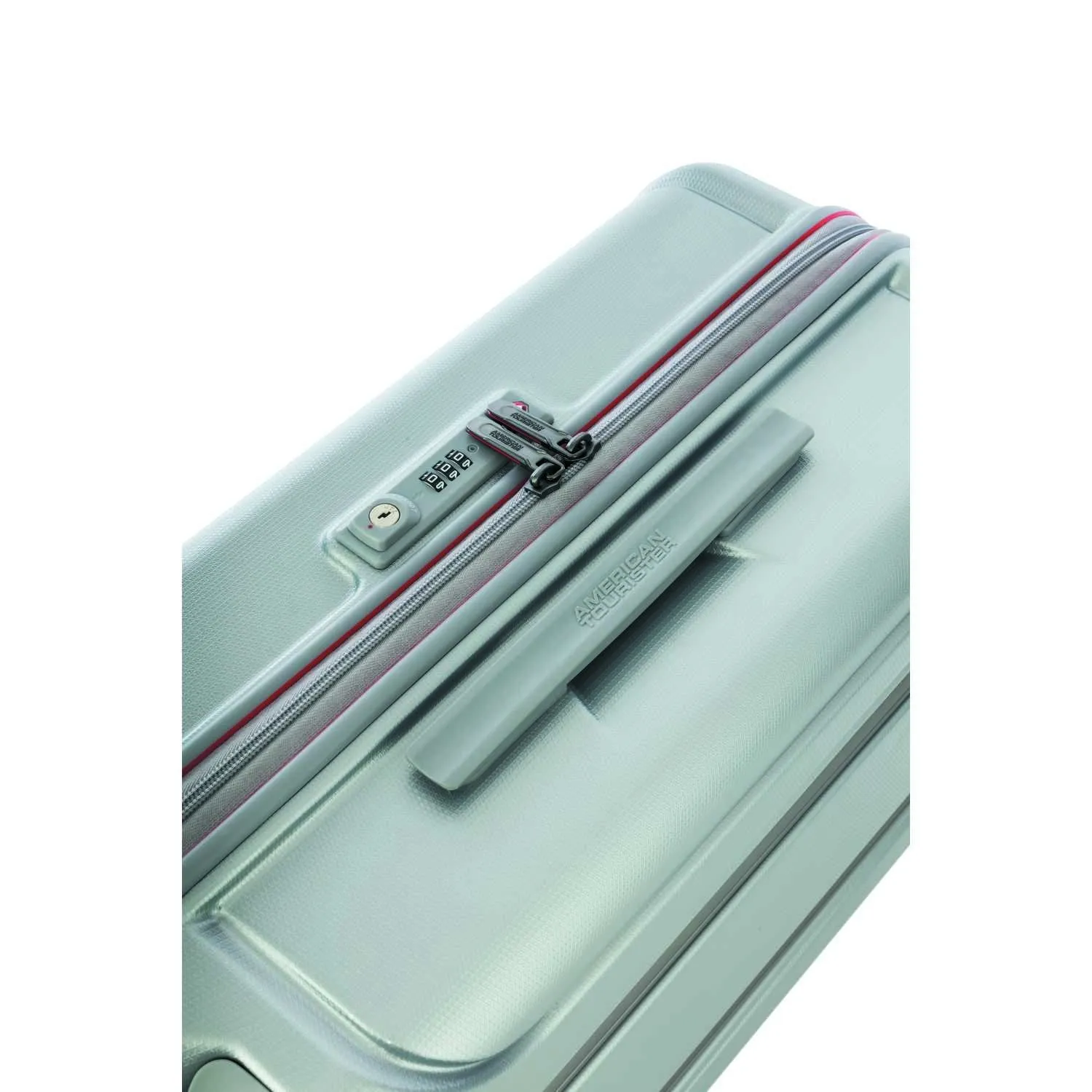 American Tourister Technum 20" 4-Wheel Carry-On Luggage