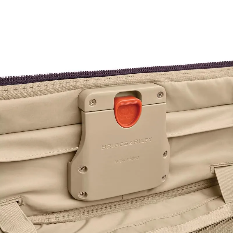 Briggs & Riley Baseline Limited Edition Large Expandable Spinner - Plum