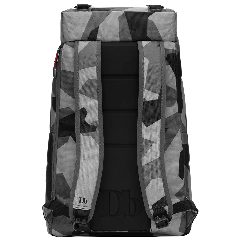 D_b_  Hugger 1st Generation Backpack 30L