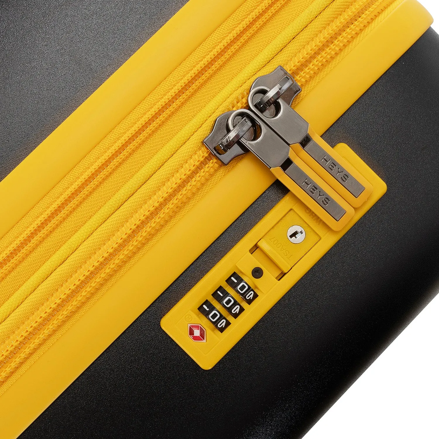 NHL 21 Inch Luggage - Pittsburgh Penguins